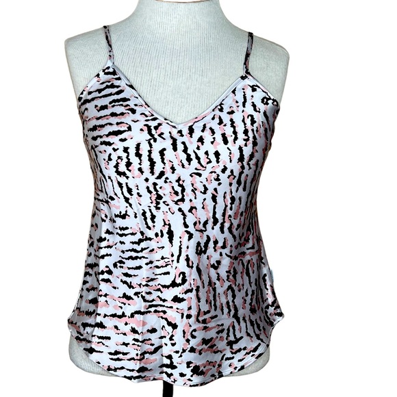 Calvin Klein Jeans Tops - Calvin Klein Jeans Women’s Satin Animal Print XS Cami NWT